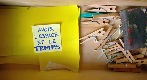 POSTITOLOGY 142